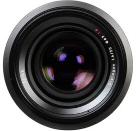 -لنر-زایس-ZEISS-Milvus-50mm-f-1-4-ZE-Lens-for-Canon-EF
